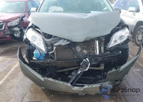 2020 Toyota Sienna Xle z USA, uszkodzony, nr VIN 5TDYZ3DC5LS031938